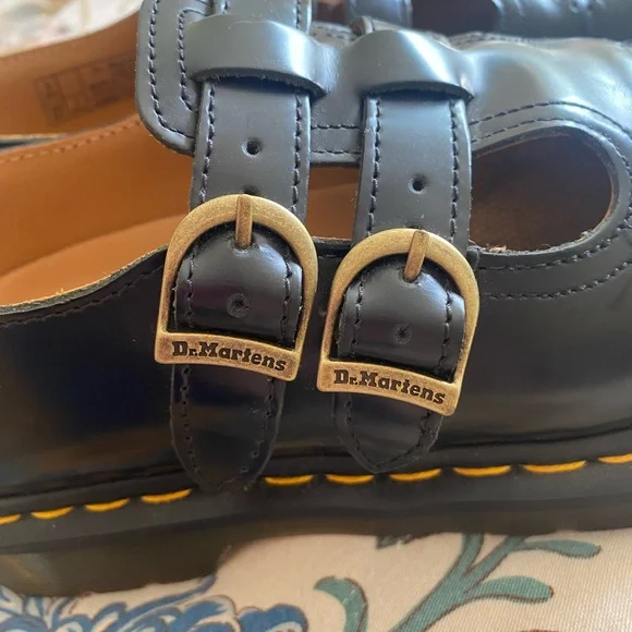 Dr. Martens Mary Janes EUC (Size 7) - Picture 3 of 10